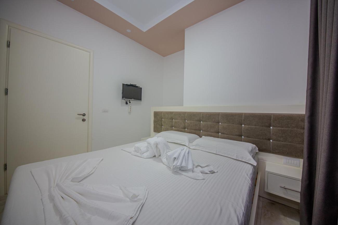 Hotel Landi Ксамил Экстерьер фото