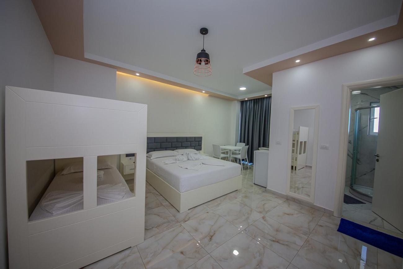 Hotel Landi Ксамил Экстерьер фото